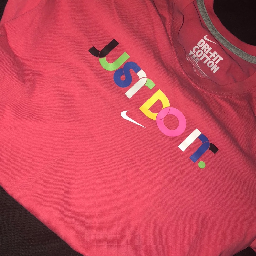Nike tee shirt